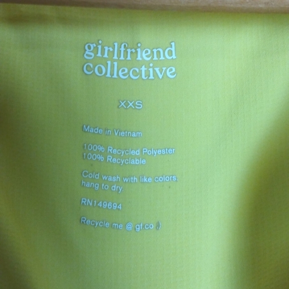 Girlfriend Collective Lemon Windbreaker - Picture 3 of 5